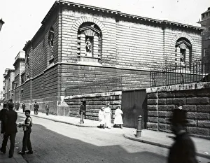 Life of Charles Dickens - Newgate Prison Barnaby Rudge Life of Charles Dickens - Newgate Prison Barnaby Rudge