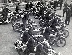 Speedway Gallery: London Fire Brigade motorcycle dispatch riders training, WW2