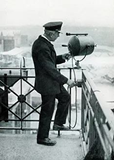 Lookout man operating signalling lamp, Croydon Airport Lookout man operating signalling lamp, Croydon Airport