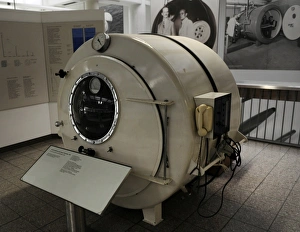 Low pressure chamber type Schroedter, 1960 Low pressure chamber type Schroedter, 1960