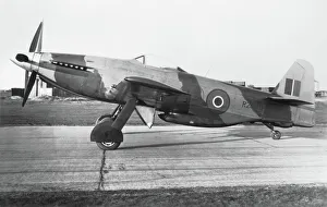 <b class=qtipBold><figcaption>Martin-Baker Mb-5 Parked</figcaption></b><br>Martin-Baker Mb-5 Parked Date: 1944<br><em>© aviation-images.com / Mary Evans Picture Library</em> Martin-Baker Mb-5 Parked