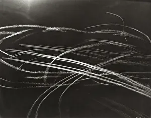A Mass of White Contrails of Bomber at High-Altitude Dur? A Mass of White Contrails of Bomber at High-Altitude Dur?