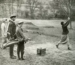 Images Dated 23rd August 2018: Men and women playing golf at Beaconsfield, Buckinghamshire