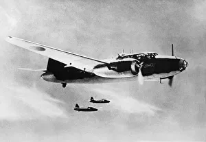 <b class=qtipBold><figcaption>Mitsubishi G4M2 Type 1 Betty</figcaption></b><br>Imperial Japanese Navy Mitsubishi G4M2 Type 1 Betty Flying Date: 1944<br><em>© aviation-images.com / Mary Evans Picture Library</em> Mitsubishi G4M2 Type 1 Betty