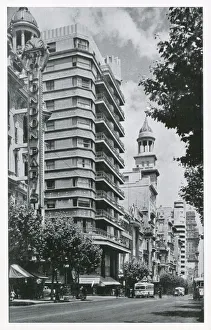 Montevideo Gallery: Montevideo, Uruguay, Avenida 18 de Julio