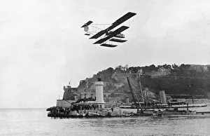 Morane-Soulnier Biplane Seaplane Flying over Crowds at t? Morane-Soulnier Biplane Seaplane Flying over Crowds at t?