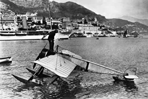 Incidents Gallery: Morane-Soulnier Seaplane Monoplane Sinking in the Water ?