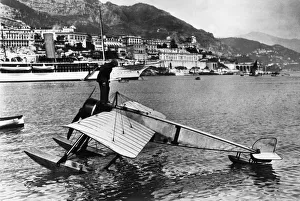 Incidents Gallery: Morane-Soulnier Seaplane Monoplane Sinking in the Water ?