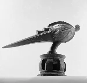 <b class=qtipBold><figcaption>A Mounted African Wooden carving</figcaption></b><br>A Mounted African Wooden carving. 1959<br><em>© The Colin Sherborne Collection/Mary Evans Picture Library</em> A Mounted African Wooden carving
