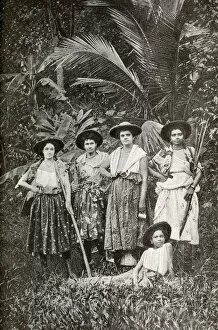 Images Dated 4th September 2018: Mulatto women workers, Martinique, West Indies