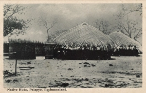 Native huts in Palapye, Bechuanaland, South Africa Native huts in Palapye, Bechuanaland, South Africa