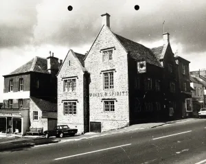 Corner View Of A Pub Prints: Bunch Of Grapes PH, Chipping Norton, Oxfordshire