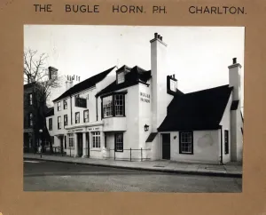 Vintage London Pubs Prints: Photograph of Bugle Horn PH, Old Charlton, London