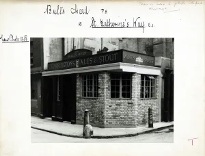 Charrington And Company Limited Pubs Prints: Photograph of Bulls Head PH, East Smithfield (New), London