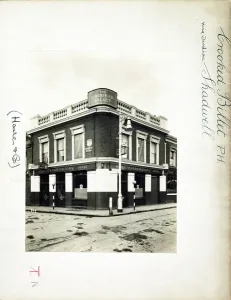 London Boozer Photographs Prints: Photograph of Crooked Billet PH, Shadwell, London