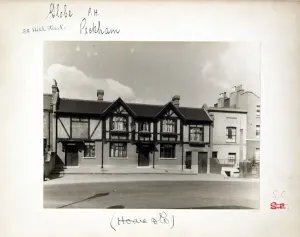 Vintage Pub Photographs London Prints: Photograph of Globe PH, Peckham, London