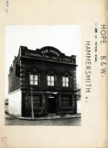 Vintage Pub Photographs London Prints: Photograph of Hope PH, Hammersmith, London