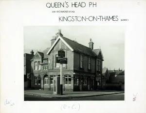 Charrington And Company Limited Pubs Prints: Photograph of Queens Head PH, Kingston On Thames, Surrey