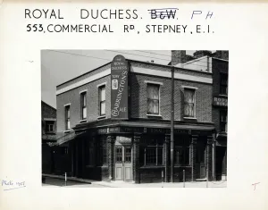 Vintage London Pubs Prints: Photograph of Royal Duchess PH, Stepney (Old), London