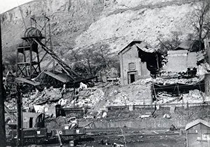 New Tredegar Colliery, Rhymney Valley, South Wales New Tredegar Colliery, Rhymney Valley, South Wales