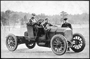 <b class=qtipBold><figcaption>Non-Skid Tyres</figcaption></b><br>A Fiat car fitted with Kempshall non-skid pneumatic tyres<br><em>© Mary Evans Picture Library</em> Non-Skid Tyres