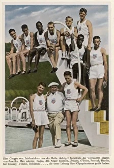 <b class=qtipBold><figcaption>Olympics/1936/Americans</figcaption></b><br>American contestants pose and smile at the side of the swimming pool<br><em>© Mary Evans Picture Library</em> Olympics/1936/Americans
