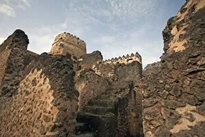 Ruins of Kilwa Kisiwani and Ruins of Songo Mnara Collection: Omani Fortress - built at the beginning of the 16th century