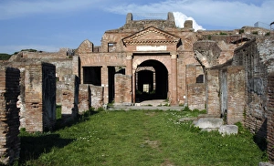 Ostia Antica. Horrea Epagathiana et Epaphroditiana Ostia Antica. Horrea Epagathiana et Epaphroditiana