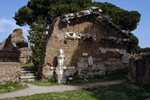 Ostia Antica. Temple of Roma and Augustus Ostia Antica. Temple of Roma and Augustus