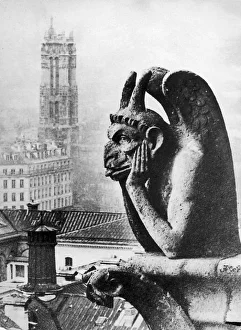 <b class=qtipBold><figcaption>Paris Gargoyle</figcaption></b><br>'Black Peter' the stone gargoyle of Notre Dame is 250ft above the ground. All Parisienne children know he watches out for naughty children<br><em>© Mary Evans Picture Library 2015 - https://copyrighthub.org/s0/hub1/creation/maryevans/MaryEvansPictureID/10142719</em> Paris Gargoyle