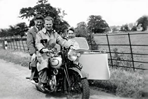 Posing Gallery: People on a 1939 Norton motorcycle & sidecar