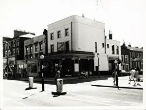 Holloway Gallery: Photograph of Medina PH, Holloway, London