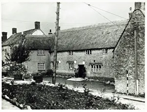Photograph of White Hart PH, Sherborne, Somerset Photograph of White Hart PH, Sherborne, Somerset
