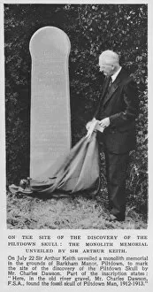 Piltdown man memorial 1938