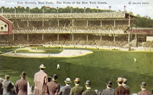 <b class=qtipBold><figcaption>Polo Grounds, New York</figcaption></b><br>Polo Grounds, New York, home to the New York Giants Baseball Team in America c.1915. Seating capacity was 45, 000.<br><em>© Mary Evans / Pharcide</em> Polo Grounds, New York