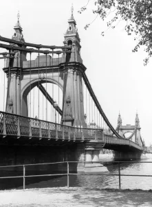Hammersmith Bridge Print, 1887 London
