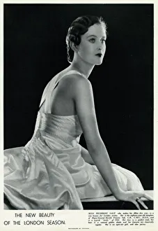 Primrose Phyllis Salt by Madame Yevonde Primrose Phyllis Salt by Madame Yevonde