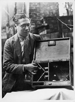 Detecting Gallery: PRITCHARDs MAGIC BOX
