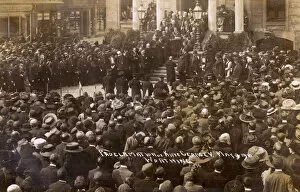 Images Dated 17th August 2018: The Proclamation of King George V at Worthing