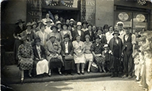 Pub-goers Outing, Thought to be Woolwich, London Pub-goers Outing, Thought to be Woolwich, London