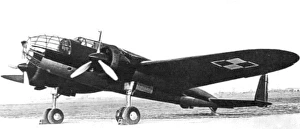 PZL-37 Los -entered service in early 1938, but delivery PZL-37 Los -entered service in early 1938, but delivery