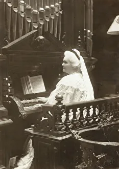 Queen Elisabeth of Romania playing the organ Queen Elisabeth of Romania playing the organ