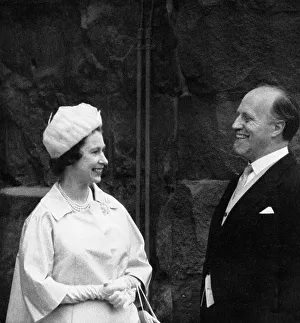 Images Dated 18th August 2011: Queen Elizabeth II with Sir Basil Spence