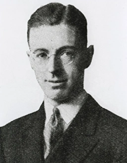 <b class=qtipBold><figcaption>R A Railton</figcaption></b><br>R A Railton / IMechE Date:<br><em>© The Institution of Mechanical Engineers/Mary Evans</em> R A Railton