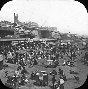 <b class=qtipBold><figcaption>Ramsgate Sands</figcaption></b><br>Ramsgate Sands - Busy beach , looking towards town, Church Tower. Part of Box 145 Boswell Collection - East Coast. Ramsgate is a seaside town in the district of Thanet in east Kent, England. It was one of the great English seaside towns of the 19th century Date: circa 1900<br><em>© The Boswell Collection, Bexley Heritage Trust / Mary Evans</em> Ramsgate Sands