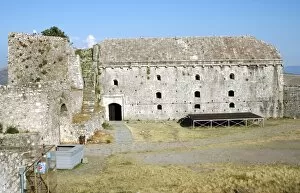 Images Dated 14th August 2007: REPUBLIC OF ALBANIA. SHKODRA. Rozafa castle