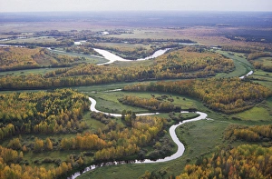 Russia Gallery: River Sosva meanders, forest and meadows (used