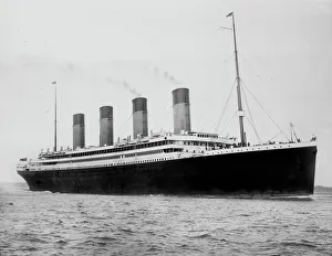 <b class=qtipBold><figcaption>RMS Olympic</figcaption></b><br>RMS Olympic, 1911 Date: 1911<br><em>© Mary Evans / National Archives</em> RMS Olympic