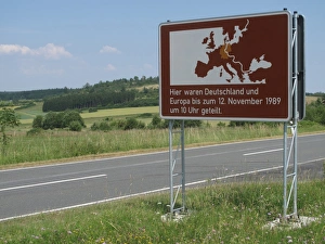 Road sign at Ullitz, Hof-Plauen, Thuringia, Germany Road sign at Ullitz, Hof-Plauen, Thuringia, Germany