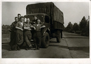 Royal Army Service Corps Men & wagon at entrance to stores